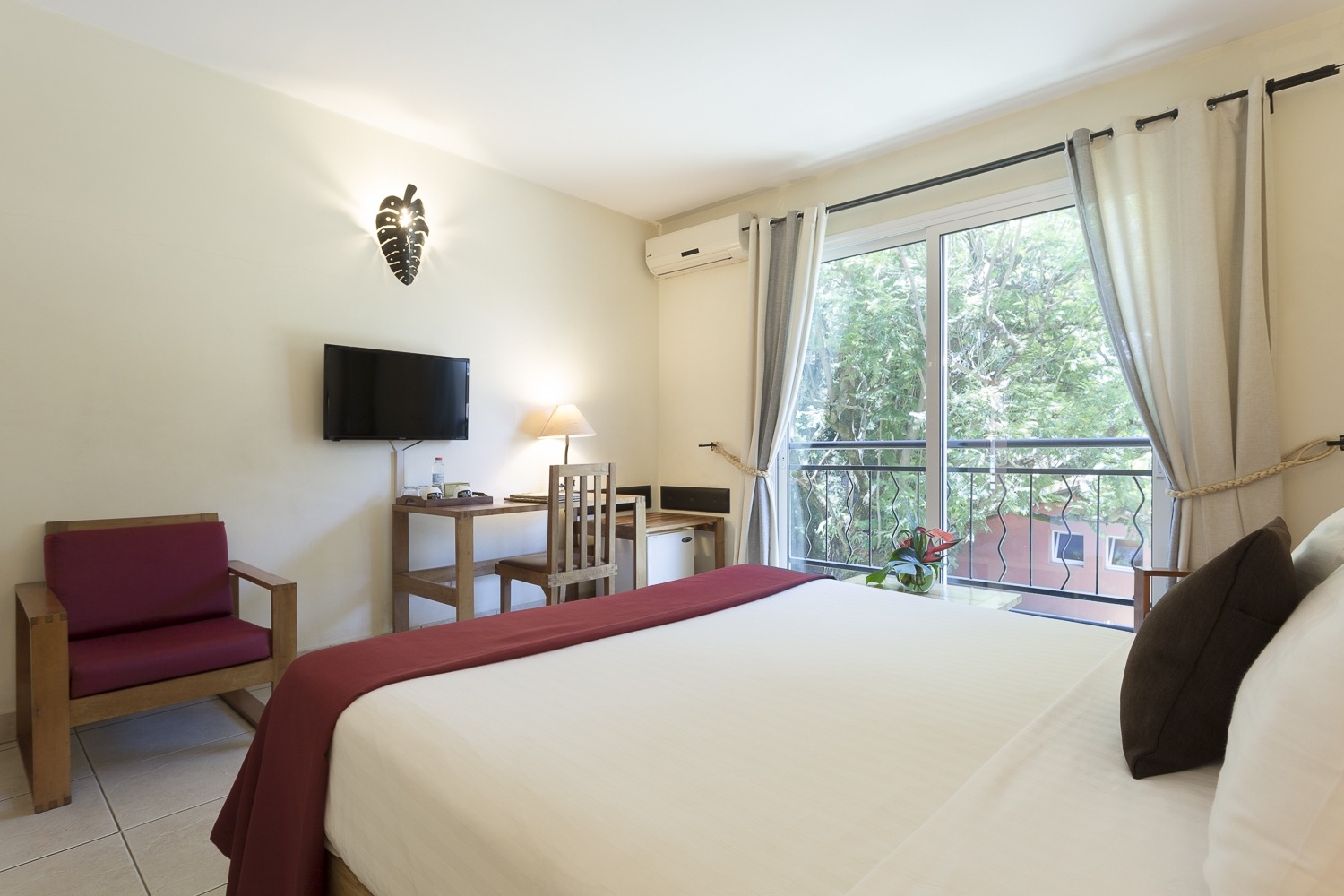 Chambres de luxe au relais des plateaux Ivato